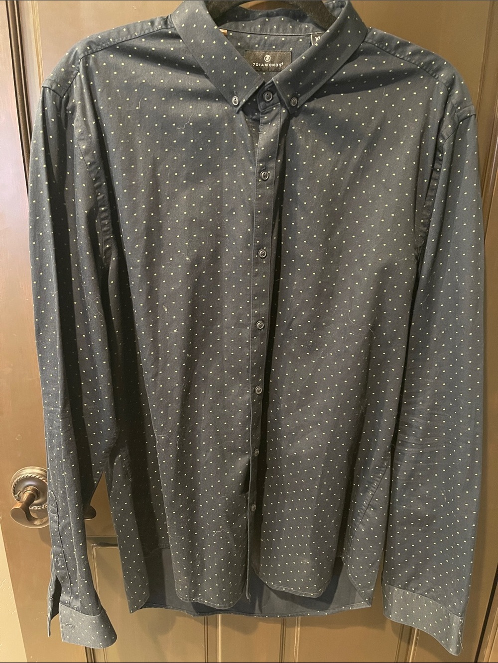 7 Diamonds Men's Gray Button-Down Shirt with Small Dot Pattern